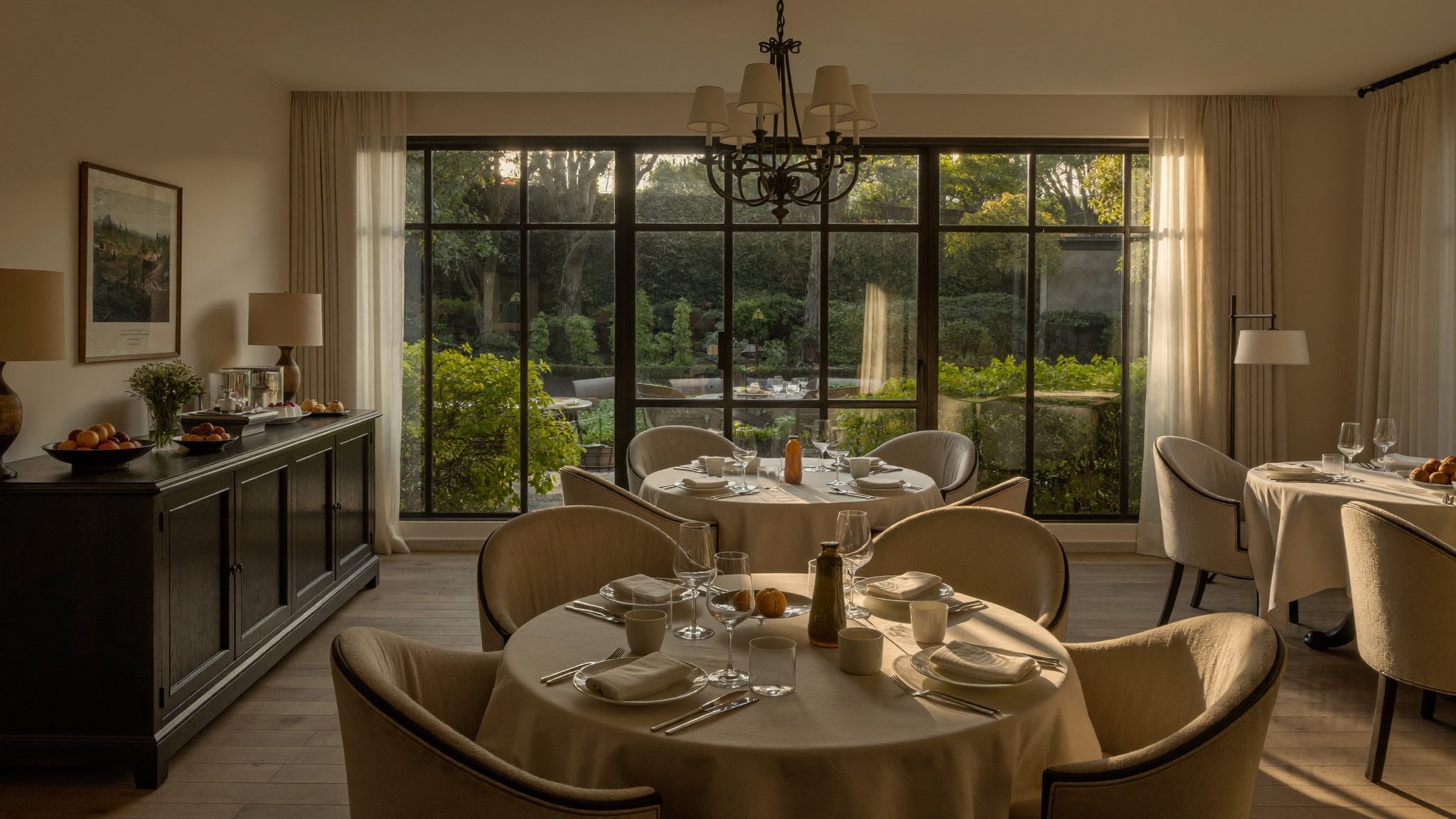 Jaco van Wyk, Head of Kitchen, preparing breakfast at Vernora